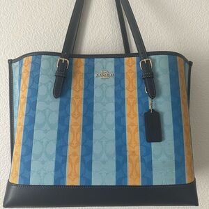 Limited edition Coach purse!